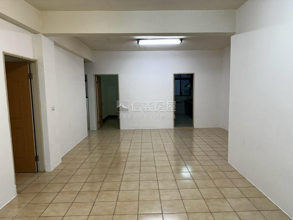 樹林七街３樓公寓房屋室內格局與周邊環境