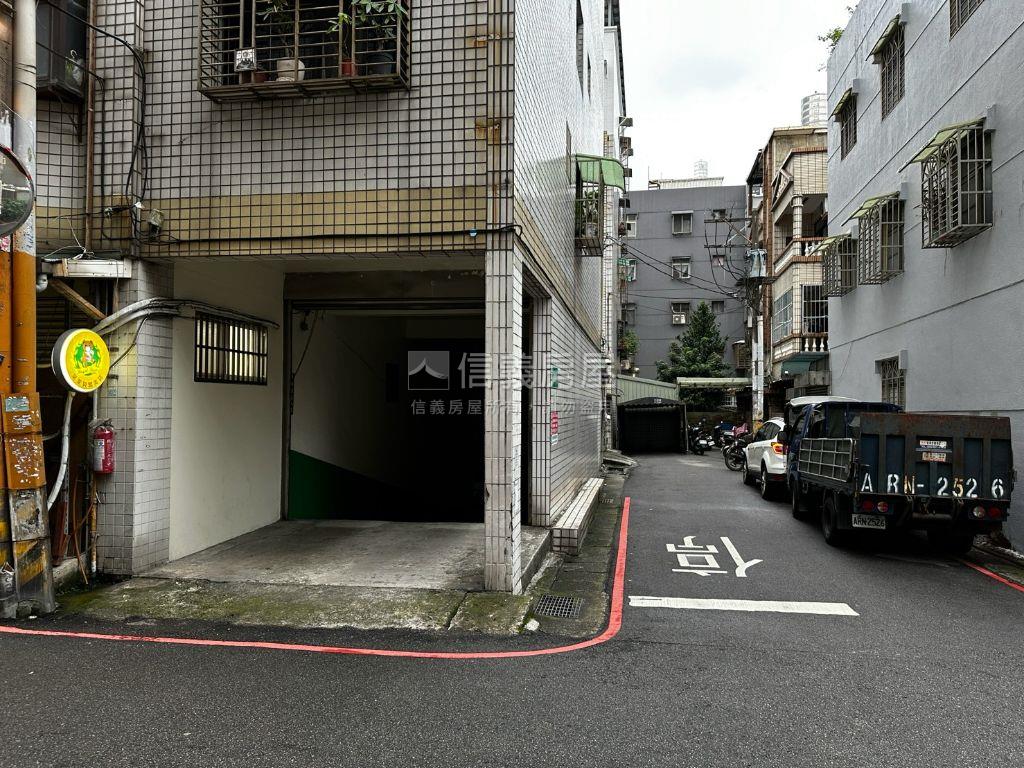 樹林七街３樓公寓房屋室內格局與周邊環境
