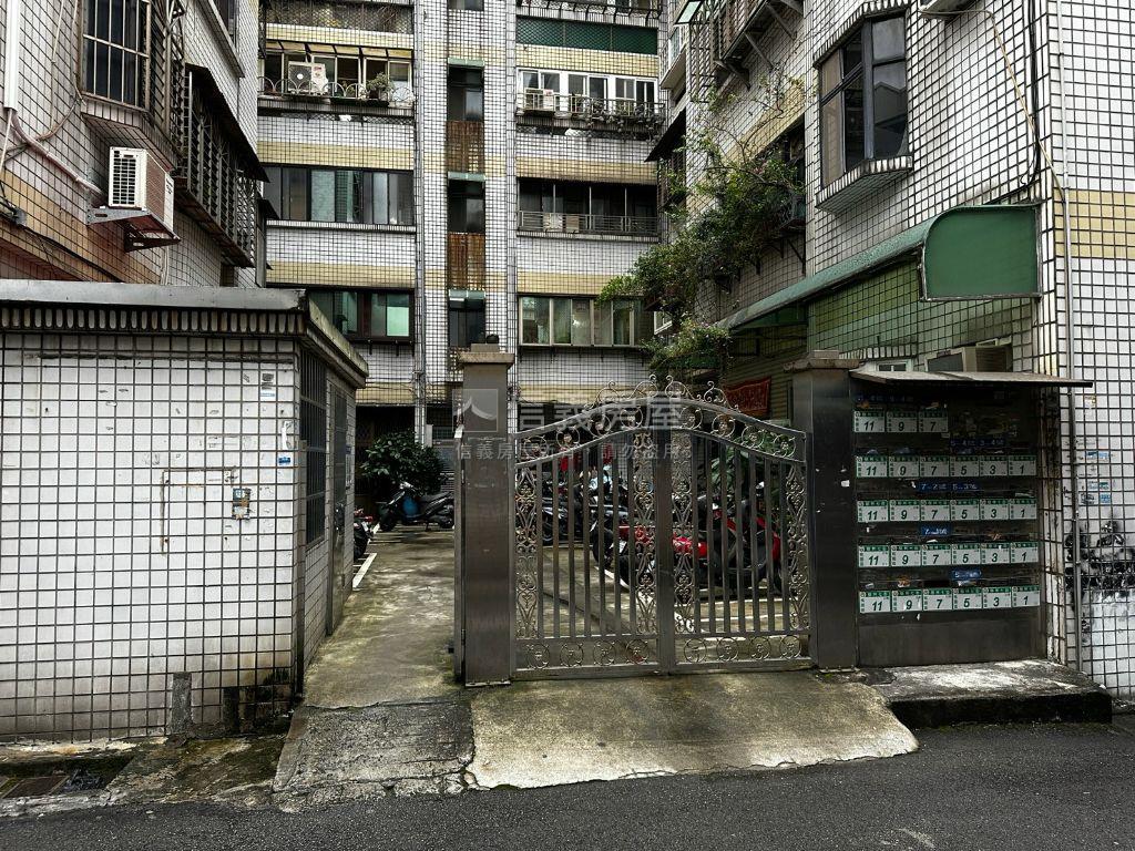 樹林七街３樓公寓房屋室內格局與周邊環境