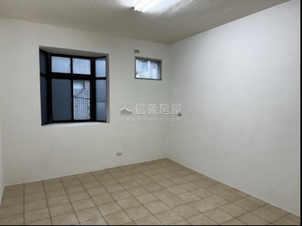 樹林七街３樓公寓房屋室內格局與周邊環境