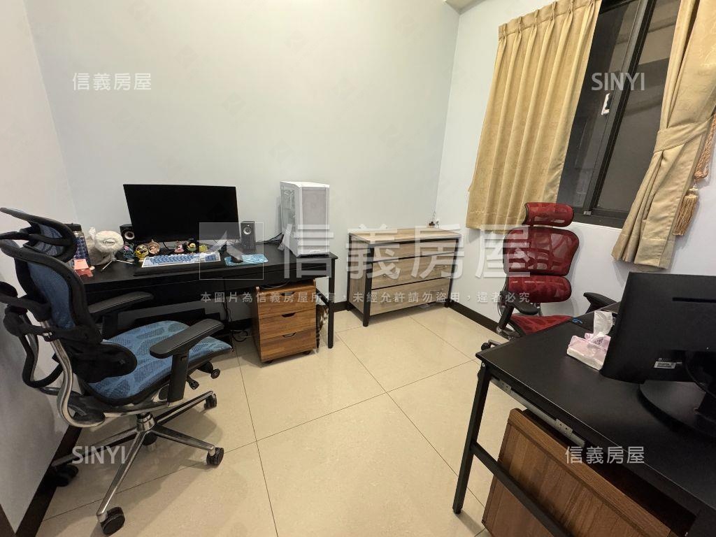 交通便利宜、靜居邊間兩房房屋室內格局與周邊環境