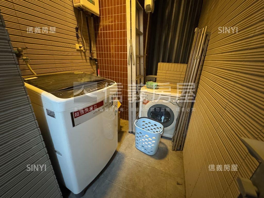 交通便利宜、靜居邊間兩房房屋室內格局與周邊環境