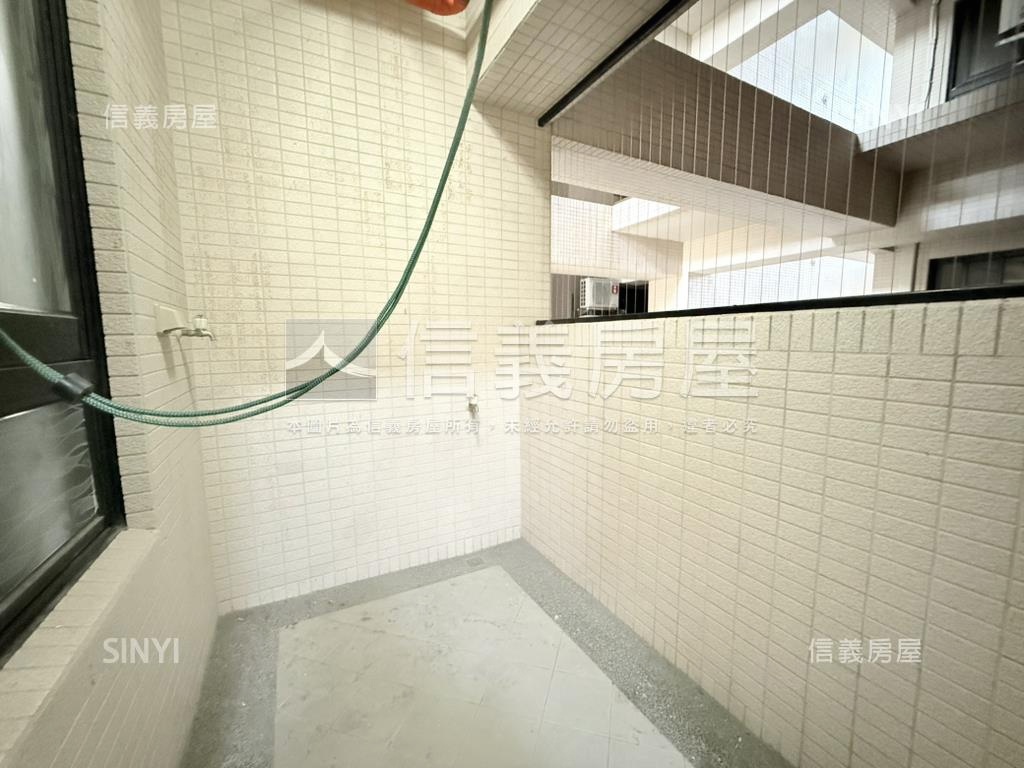 崑庭棋琴文錦苑大兩房車位房屋室內格局與周邊環境