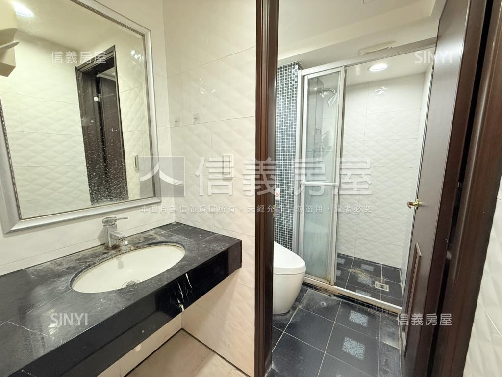 崑庭棋琴文錦苑大兩房車位房屋室內格局與周邊環境