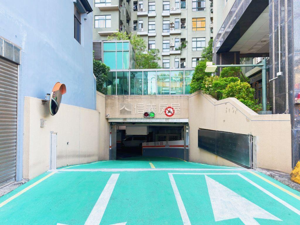 艾康‧景觀讚‧高樓平車房屋室內格局與周邊環境