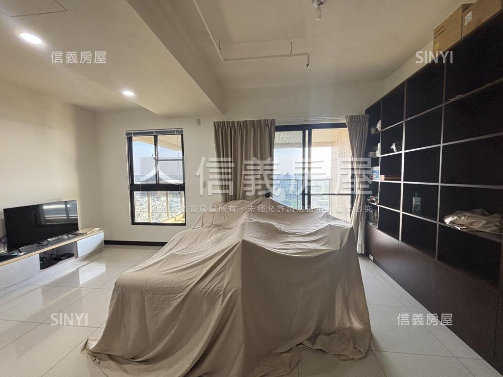 富邦景觀２＋１房附平車房屋室內格局與周邊環境