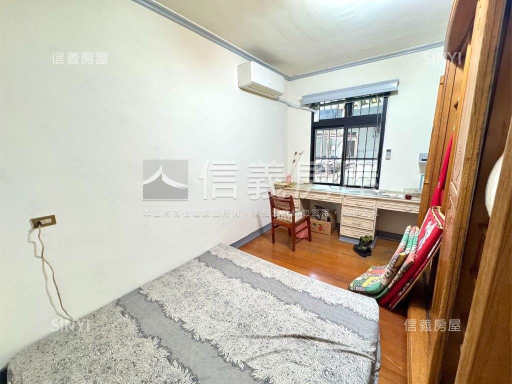專任⭐古色古香大地坪別墅房屋室內格局與周邊環境