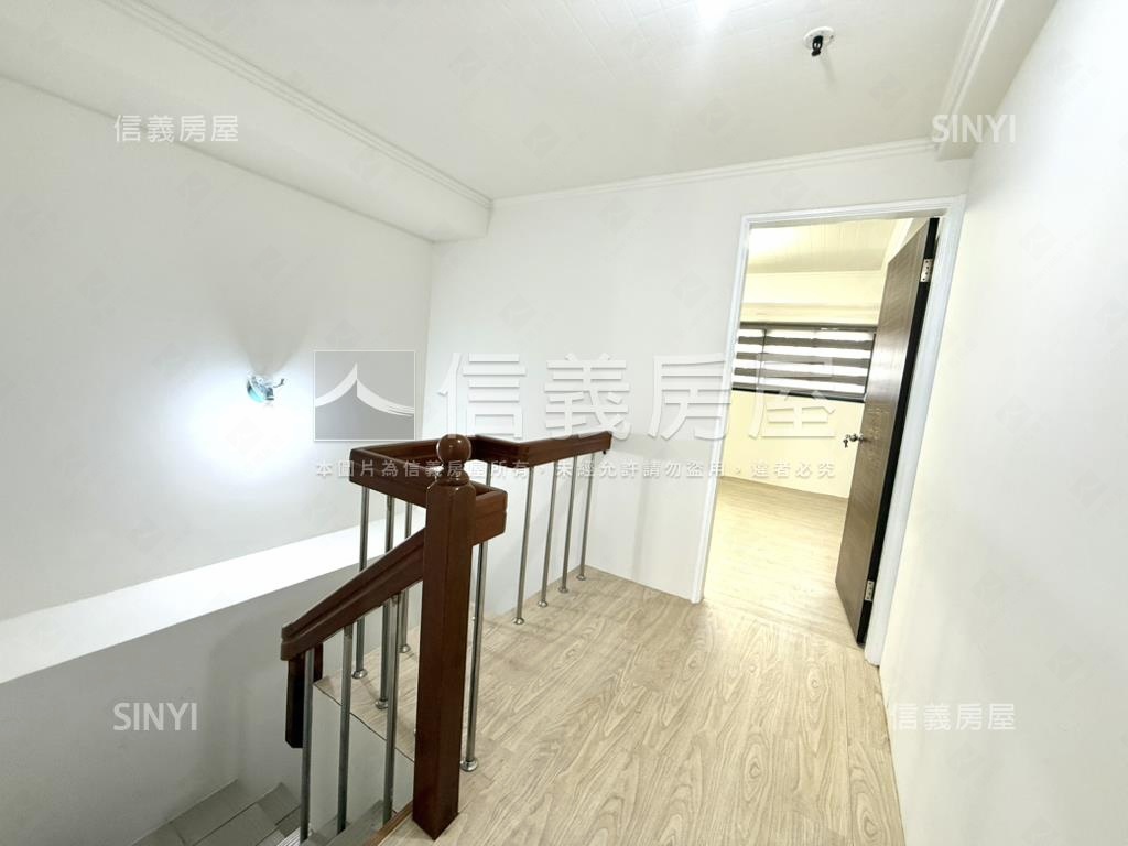 園道樓中樓美屋況兩房房屋室內格局與周邊環境