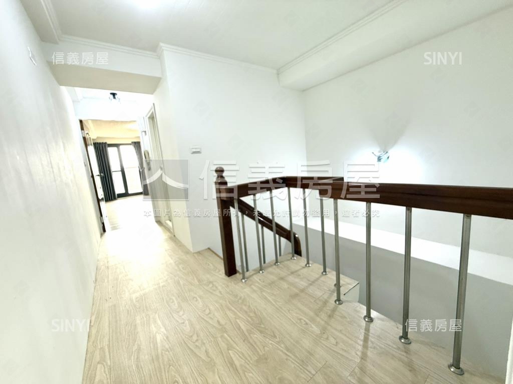 園道樓中樓美屋況兩房房屋室內格局與周邊環境