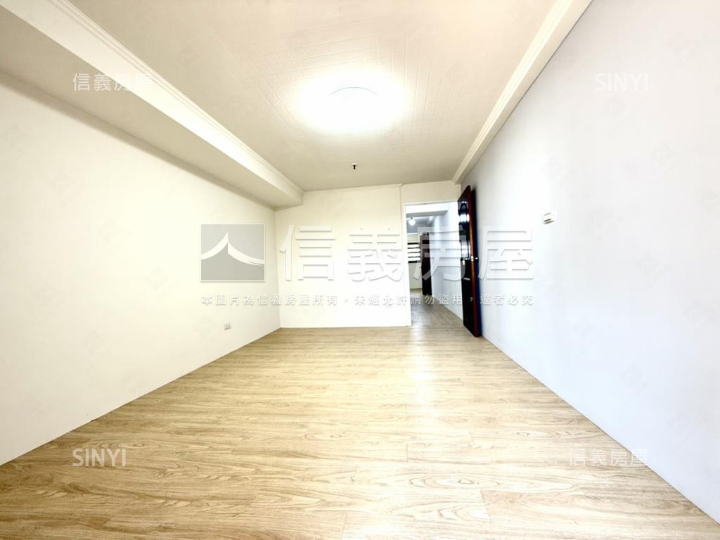 園道樓中樓美屋況兩房房屋室內格局與周邊環境