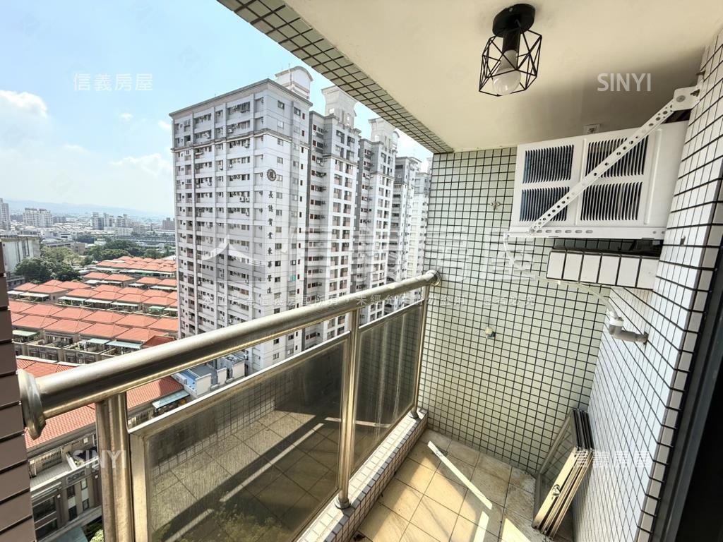 園道樓中樓美屋況兩房房屋室內格局與周邊環境