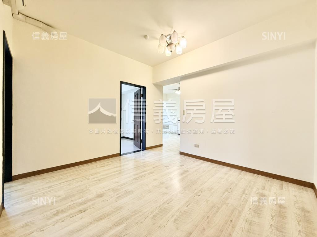 樹梢雅邸綠意入窗學區成家房屋室內格局與周邊環境