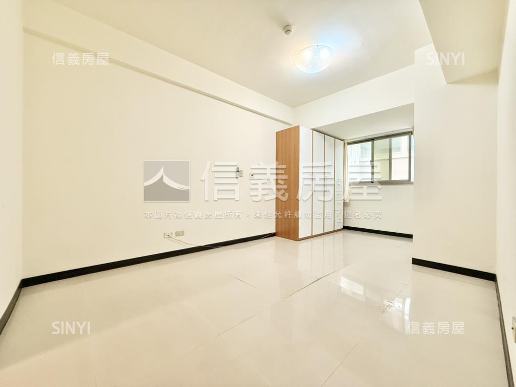 樹梢雅邸綠意入窗學區成家房屋室內格局與周邊環境