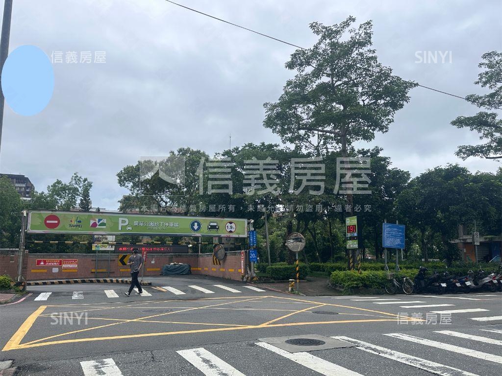 好學區美三樓機能強房屋室內格局與周邊環境