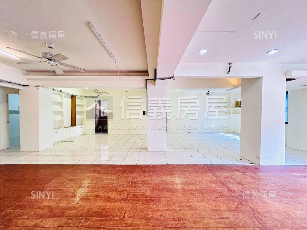 自強路面寬住辦２樓房屋室內格局與周邊環境