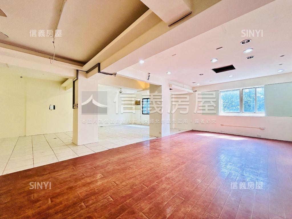 自強路面寬住辦２樓房屋室內格局與周邊環境