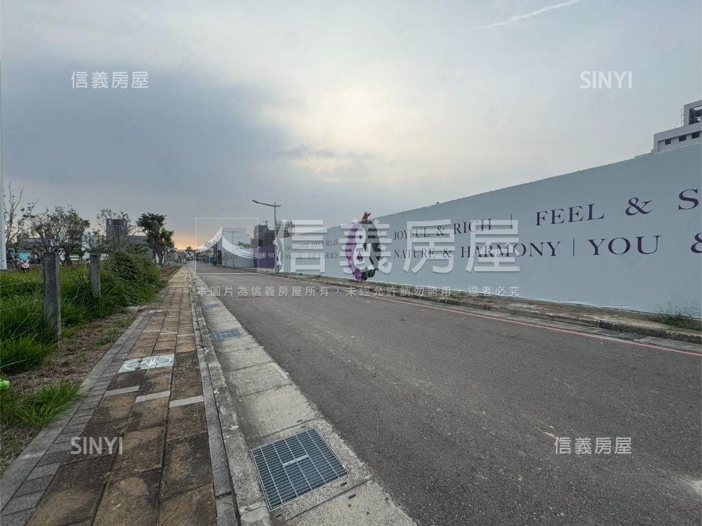 近水湳經貿、１４期土地房屋室內格局與周邊環境