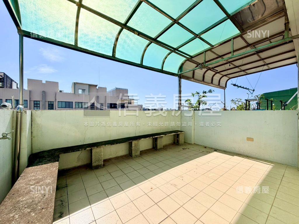 北區｜鄭仔寮陽光花園車墅房屋室內格局與周邊環境