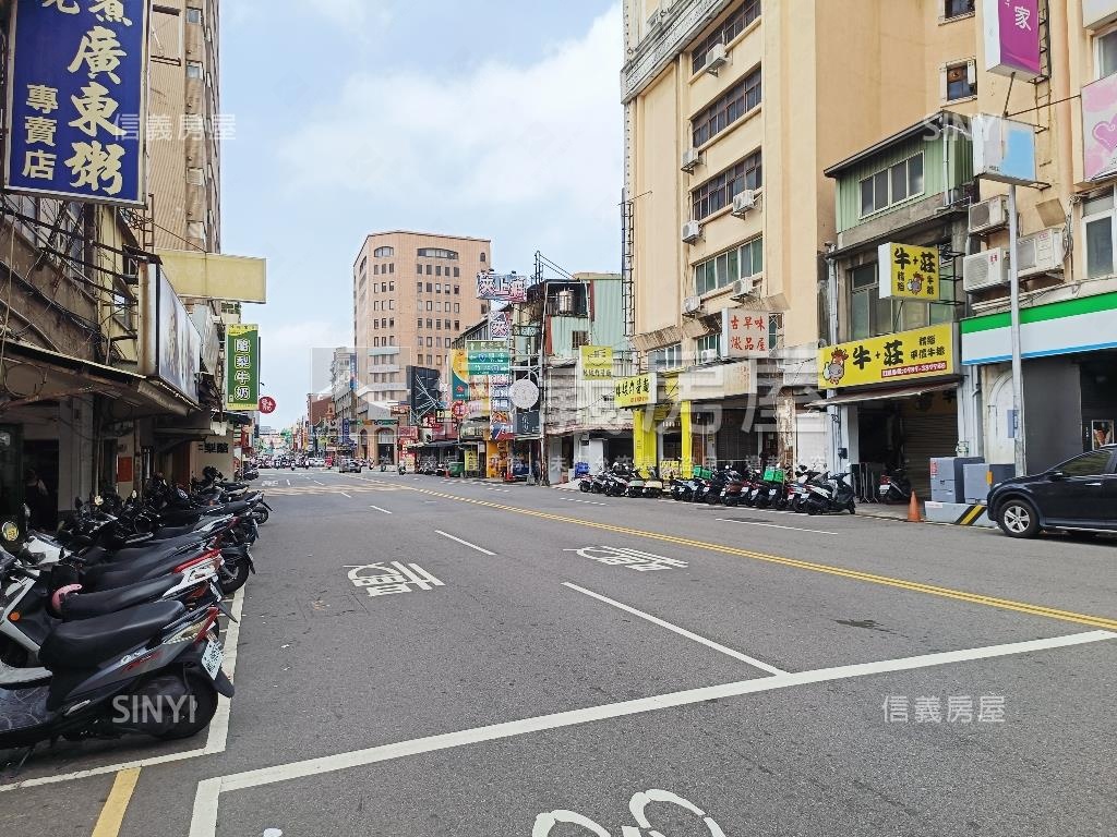 專任經國高樓採光小資最愛房屋室內格局與周邊環境