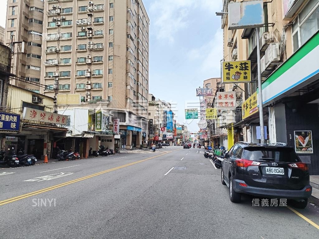 專任經國高樓採光小資最愛房屋室內格局與周邊環境