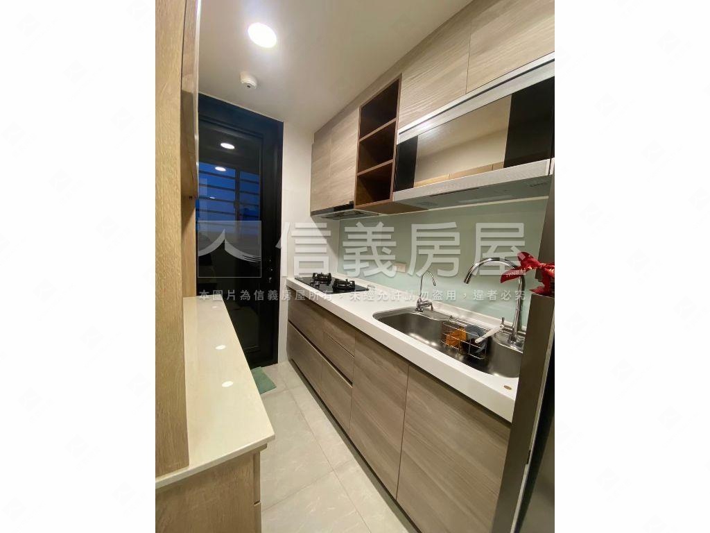 樂馥景觀三房車位房屋室內格局與周邊環境