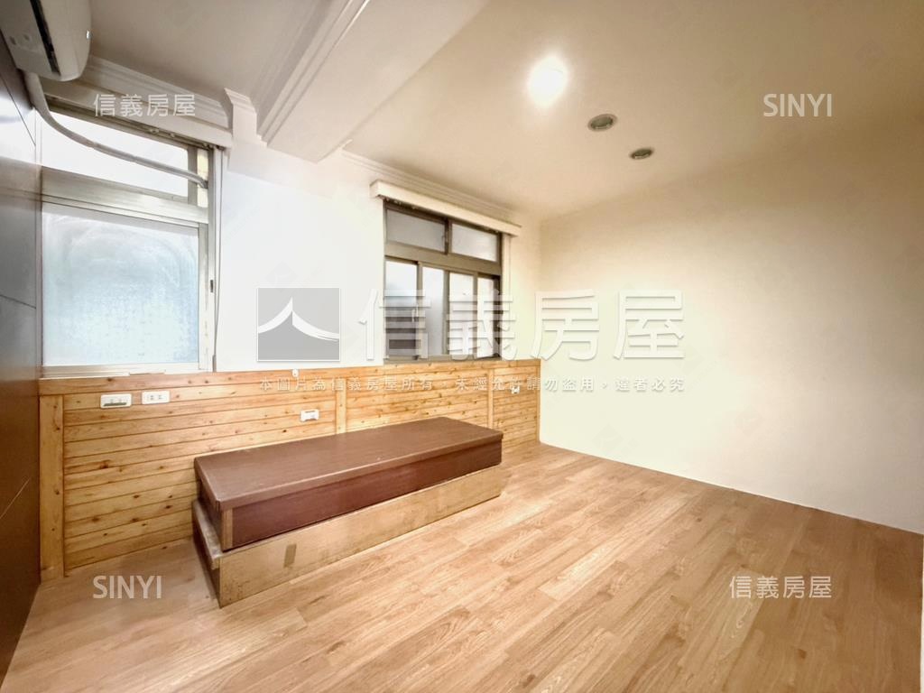 未來捷運方正採光公寓二樓房屋室內格局與周邊環境