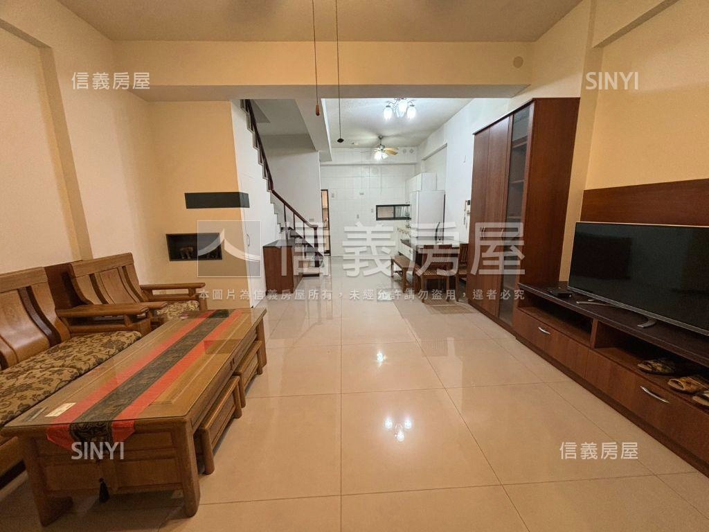 南區近體育公園美四樓透天房屋室內格局與周邊環境