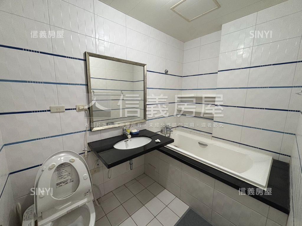 南區近體育公園美四樓透天房屋室內格局與周邊環境