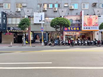 頂溪樂華大馬路鬧區店面