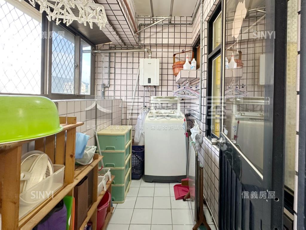 百合河景三房坡車房屋室內格局與周邊環境