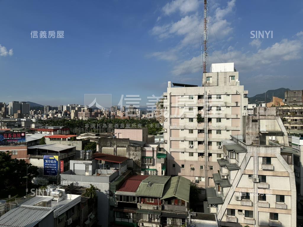 百合河景三房坡車房屋室內格局與周邊環境