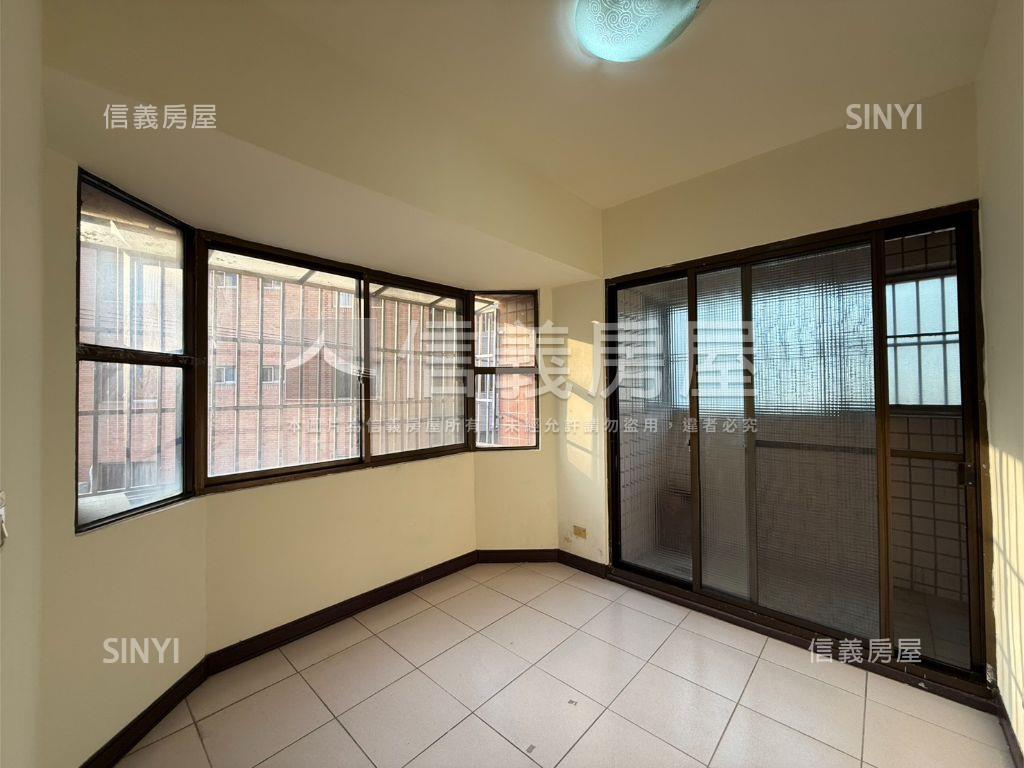 ☆低總價首選水湳二房☆房屋室內格局與周邊環境