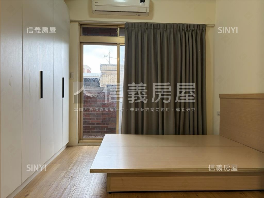 國家名人巷兩房車位房屋室內格局與周邊環境