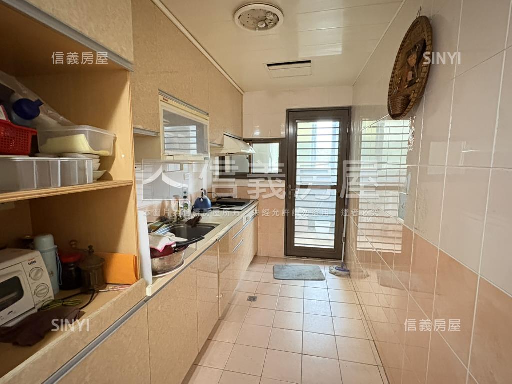 旺族高樓景觀四房房屋室內格局與周邊環境