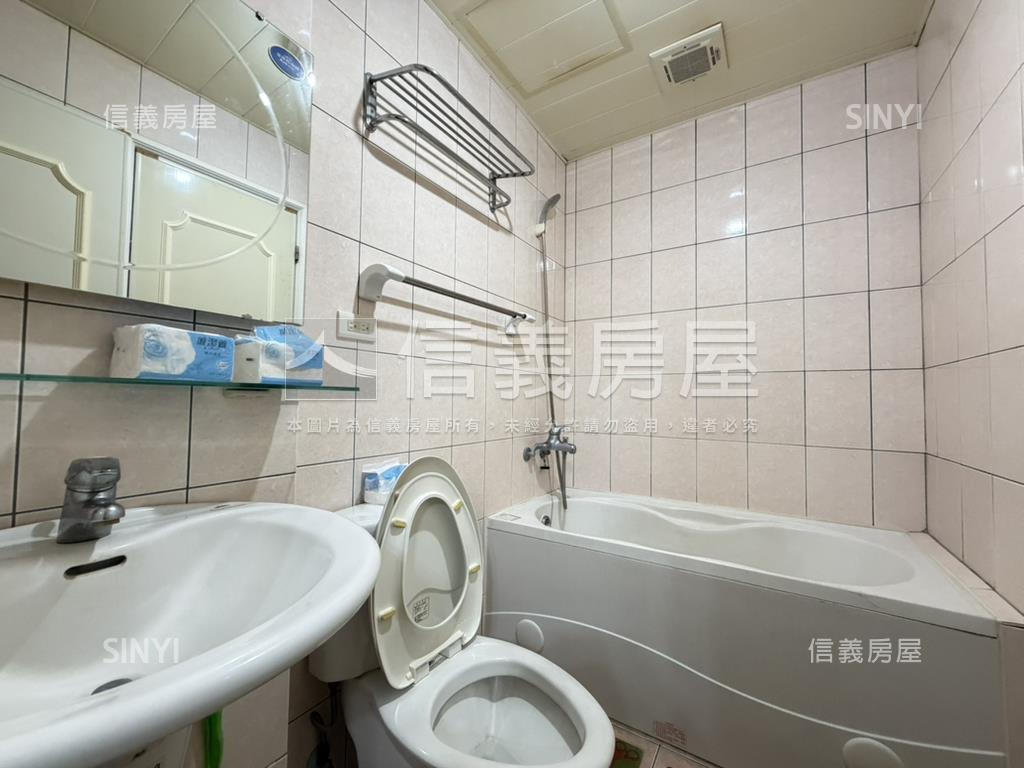 水景寧靜透天別墅房屋室內格局與周邊環境
