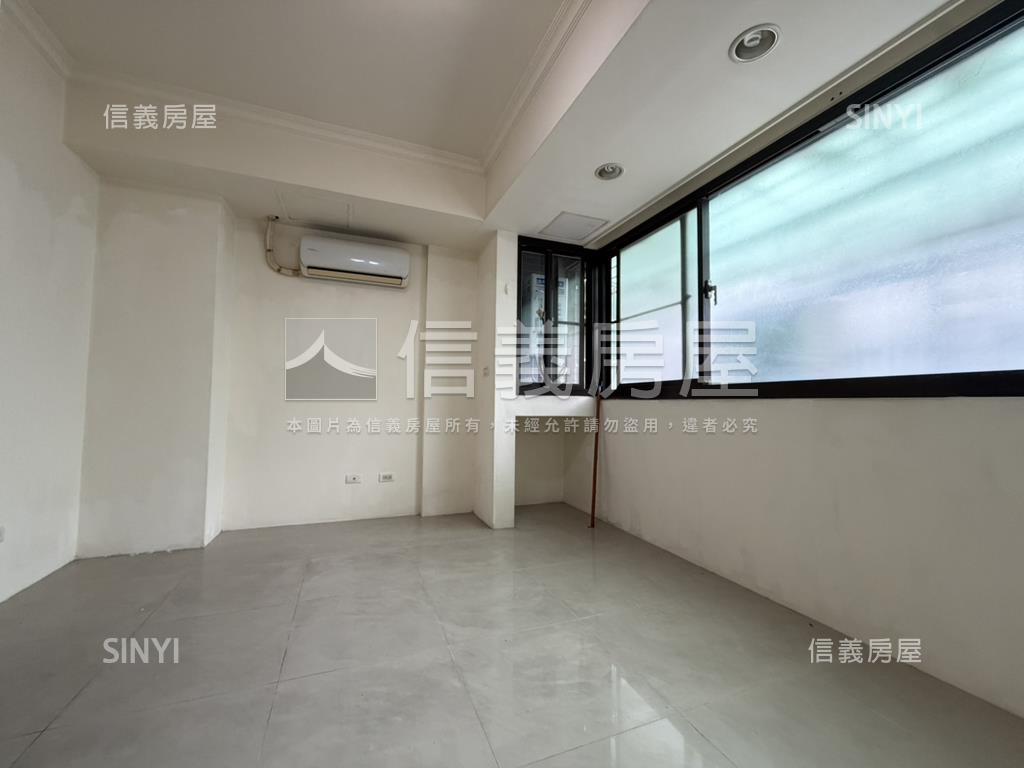 水景寧靜透天別墅房屋室內格局與周邊環境