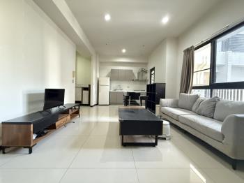 湖美天河次頂樓兩房