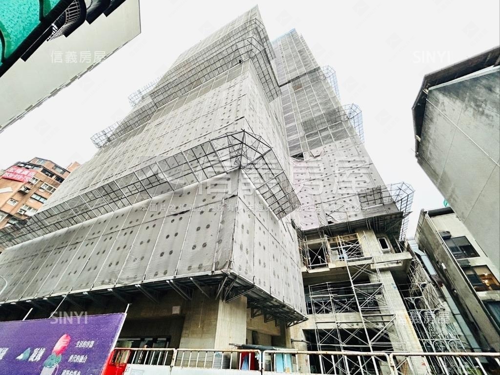 璞園榮前棟景觀２房房屋室內格局與周邊環境