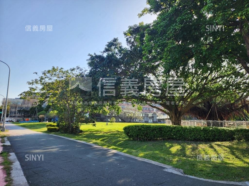 璞園榮前棟景觀２房房屋室內格局與周邊環境