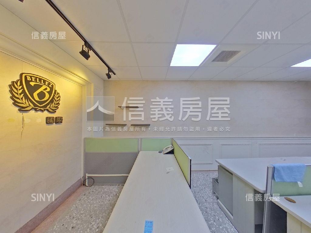 建國東路雙併店面房屋室內格局與周邊環境