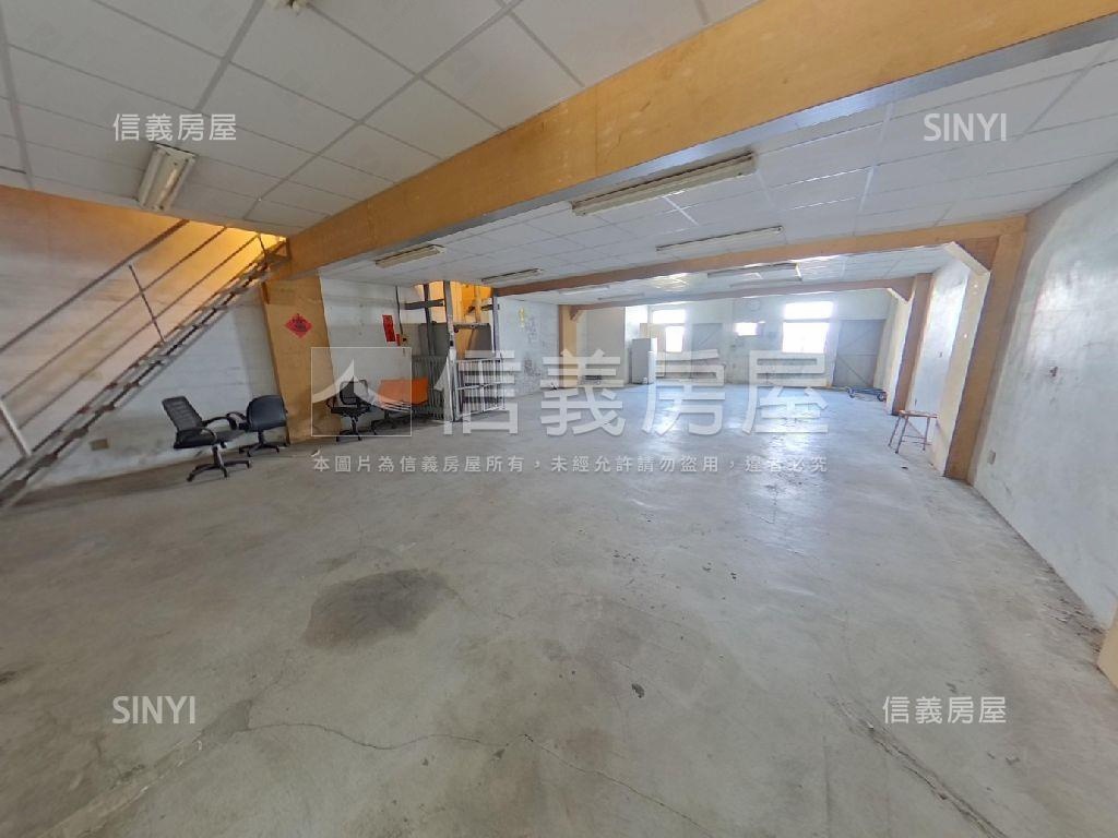 建國東路雙併店面房屋室內格局與周邊環境
