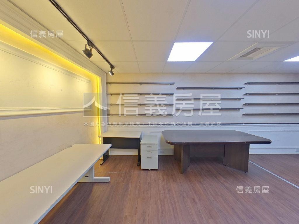 建國東路雙併店面房屋室內格局與周邊環境