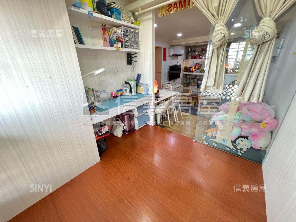 學府公園景觀二房房屋室內格局與周邊環境