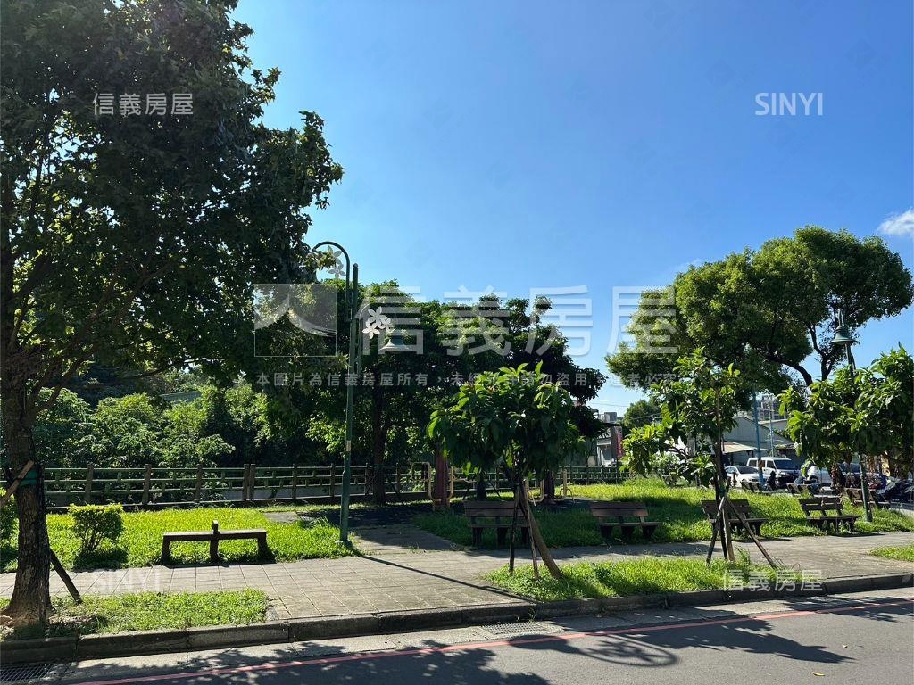 ＧｏｌｄｅｎＳｔｏｒｅ房屋室內格局與周邊環境