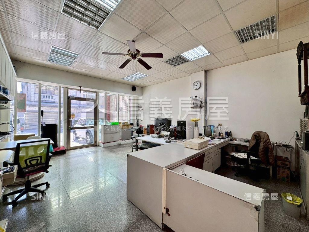 近７４稀有朝南大地坪透店房屋室內格局與周邊環境