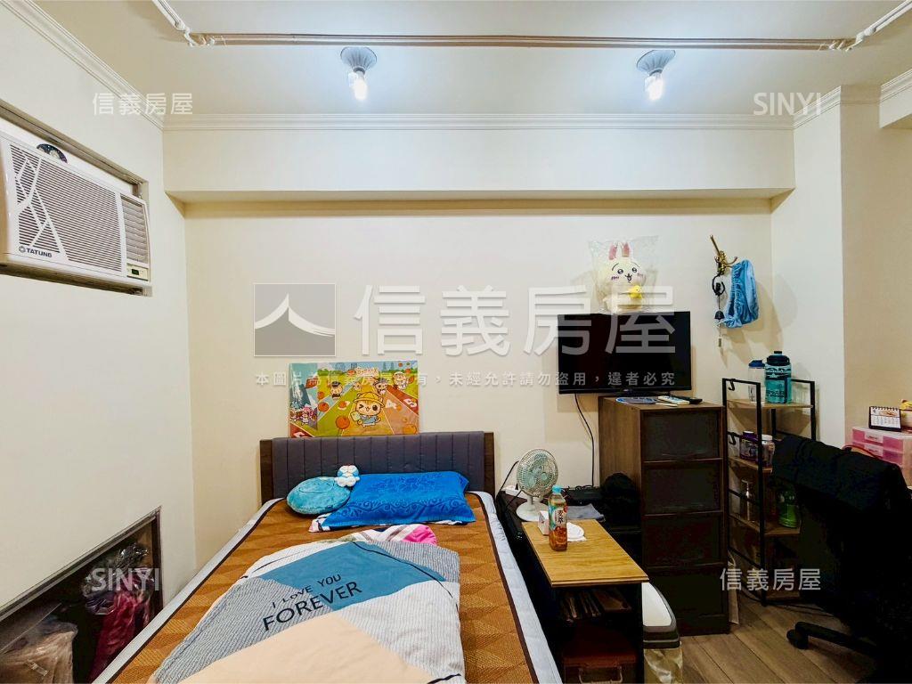 生活機能讚的兩房車位房屋室內格局與周邊環境