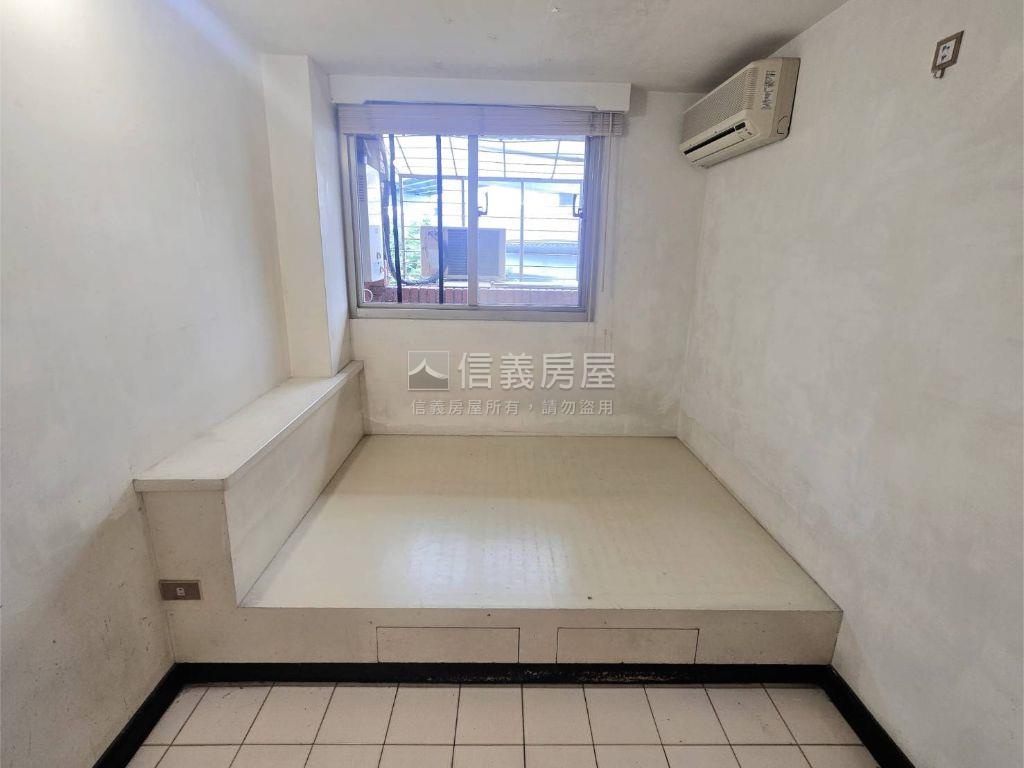 新案～師大分部電梯三房房屋室內格局與周邊環境