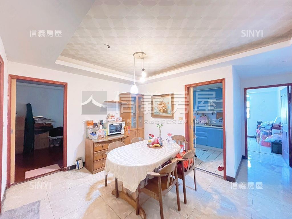 稀有海華三陽台高樓景觀戶房屋室內格局與周邊環境