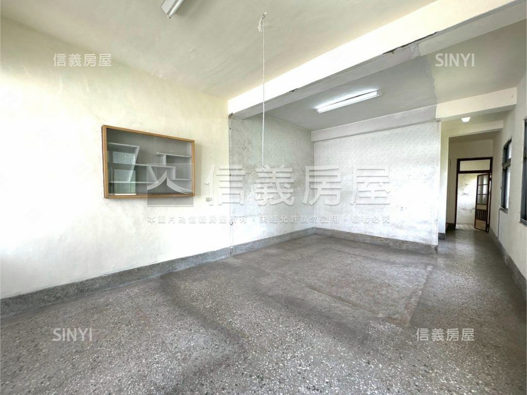 四大房低總價臨路透天房屋室內格局與周邊環境