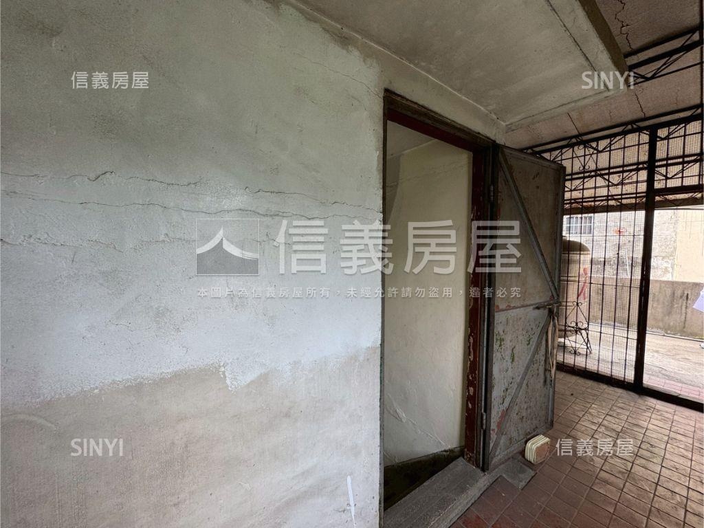 四大房低總價臨路透天房屋室內格局與周邊環境